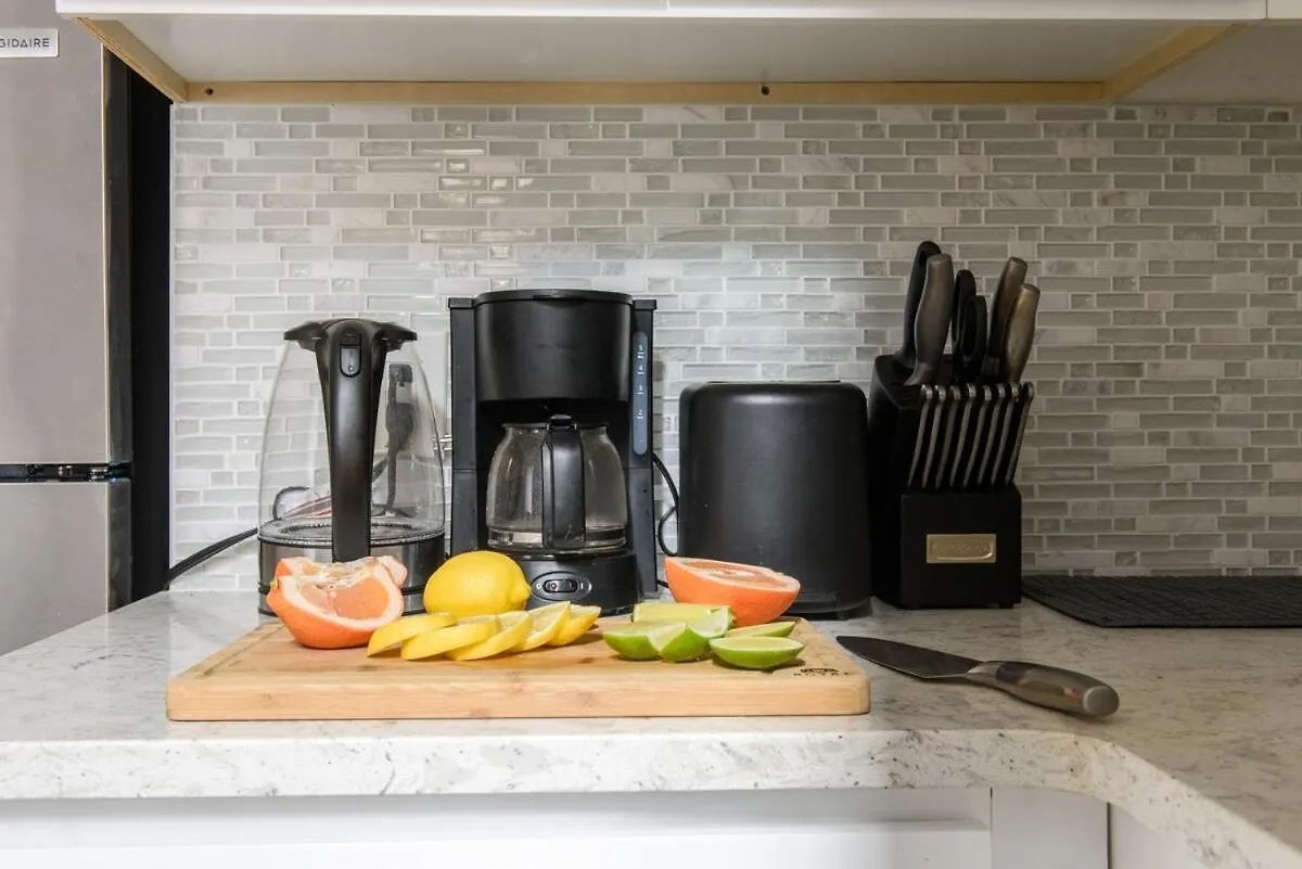 Apartment 428-3R Spacious 2Br Newly Furnished New York United States