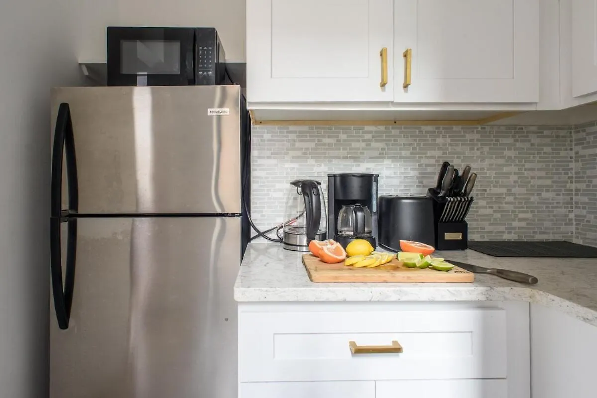 428-3R Spacious 2Br Newly Furnished New York 0*,  United States